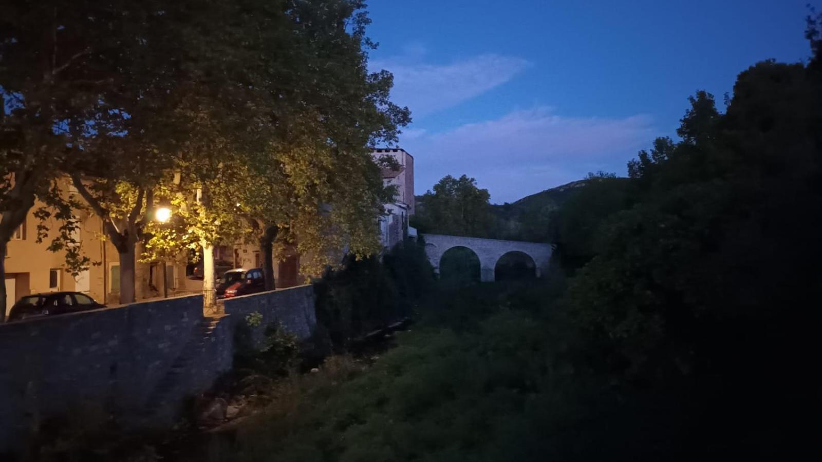 La Barbacane De Cascastel-Des-Corbieres Bagian luar foto